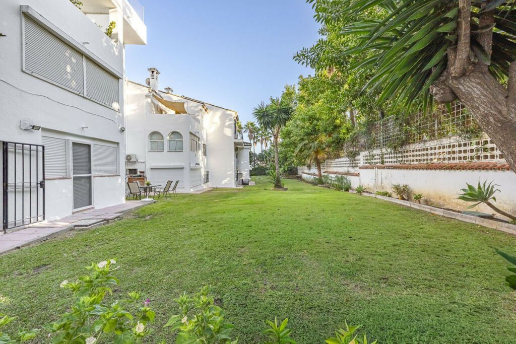 Ground Floor Studio New Golden Mile Málaga - image 19