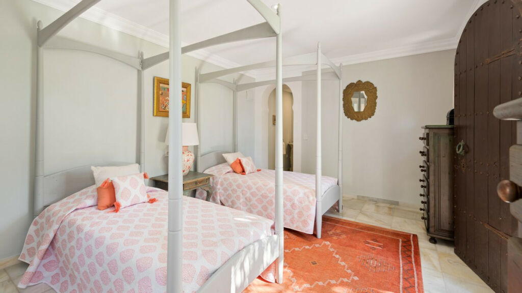 Detached Villa Los Monteros Málaga - image 19