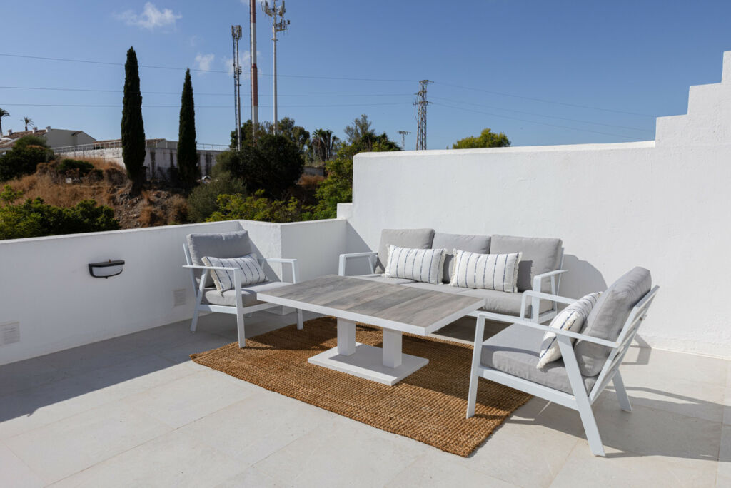 Townhouse Nueva Andalucía Málaga - image 19
