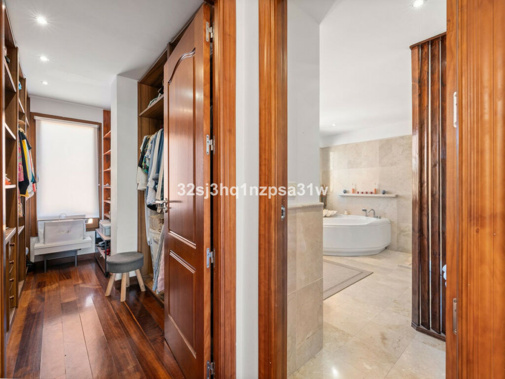 Penthouse Duplex New Golden Mile Málaga - image 19