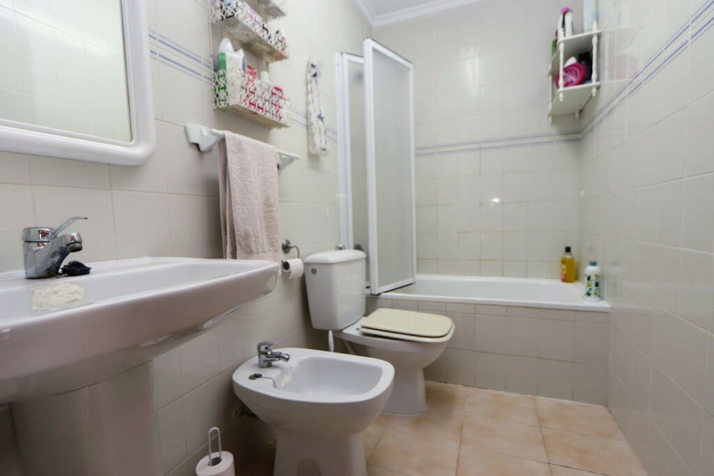 Townhouse Mil Palmeras Alicante - image 19