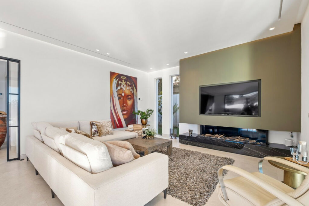 Detached Villa Marbesa Málaga - image 19