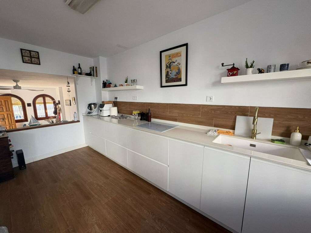 Semi-Detached House La Colina Málaga - image 3