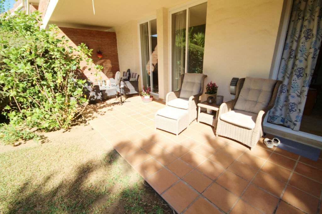 Ground Floor Apartment Riviera del Sol Málaga - image 19