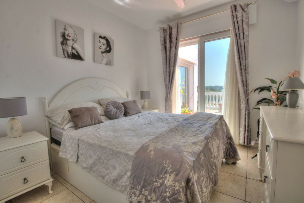 Detached Villa La Cala Málaga - image 19