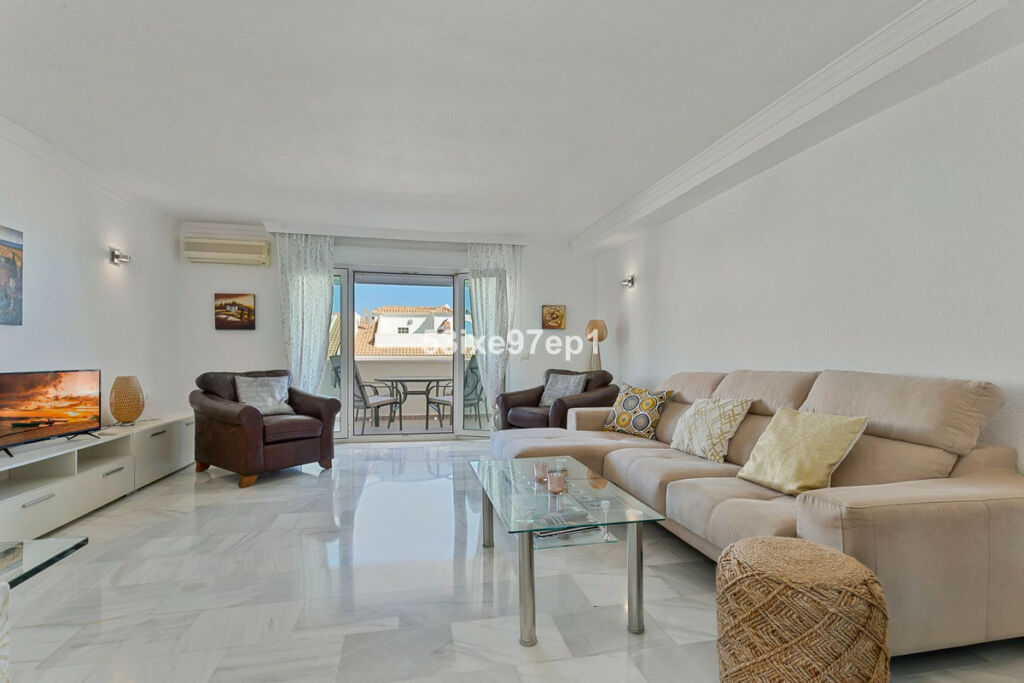 Townhouse Benalmadena Costa Málaga - image 2