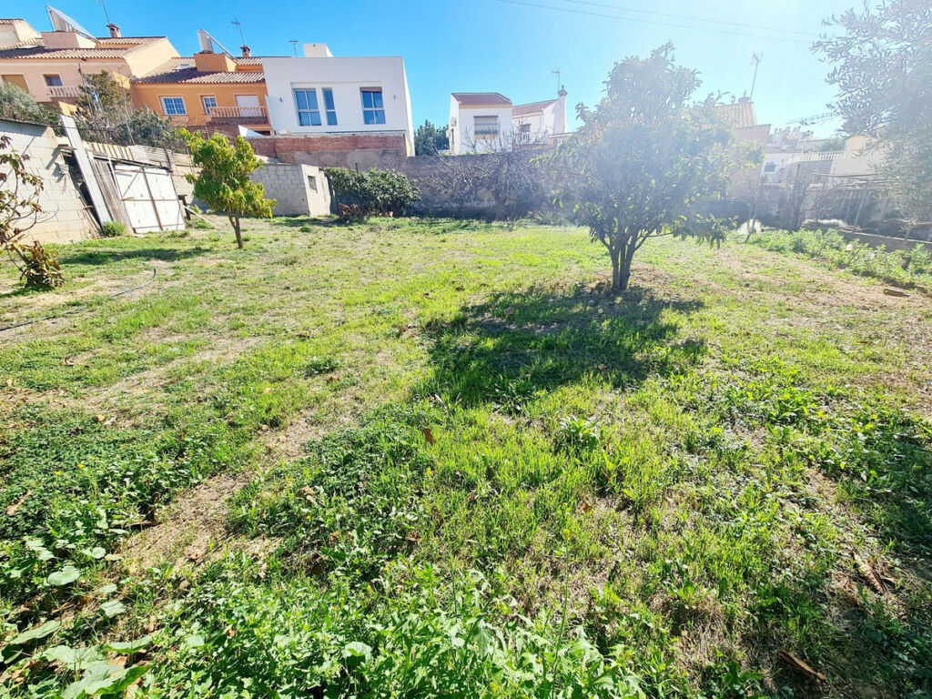 Residential Plot Fuengirola Málaga - image 2