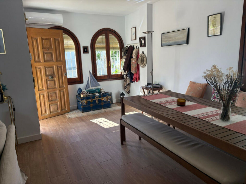 Semi-Detached House La Colina Málaga - image 2