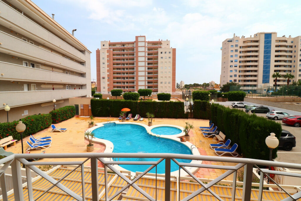 Ground Floor Apartment Guardamar del Segura Alicante - image 2