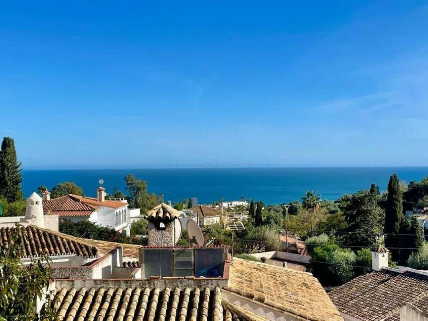Semi-Detached House Torremuelle Málaga - image 2