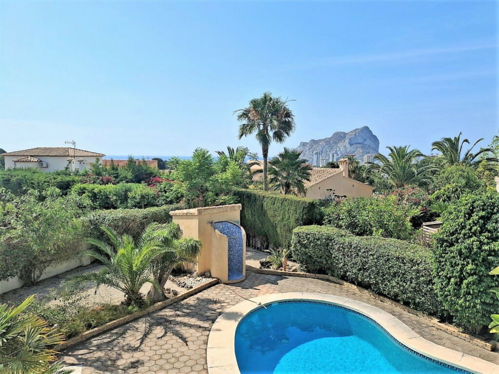 Detached Villa Calpe Alicante - image 2
