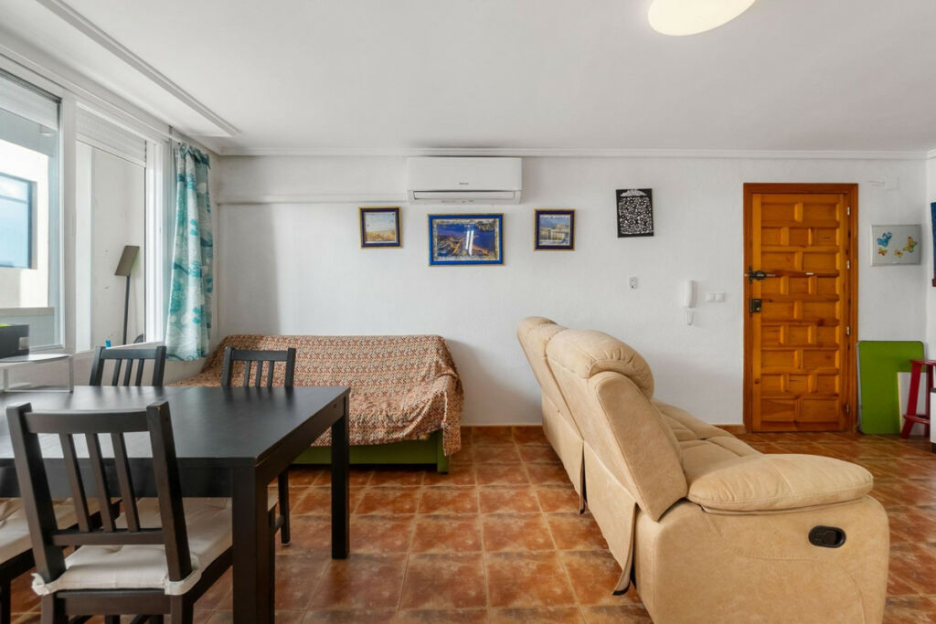 Middle Floor Apartment La Mata Alicante - image 2