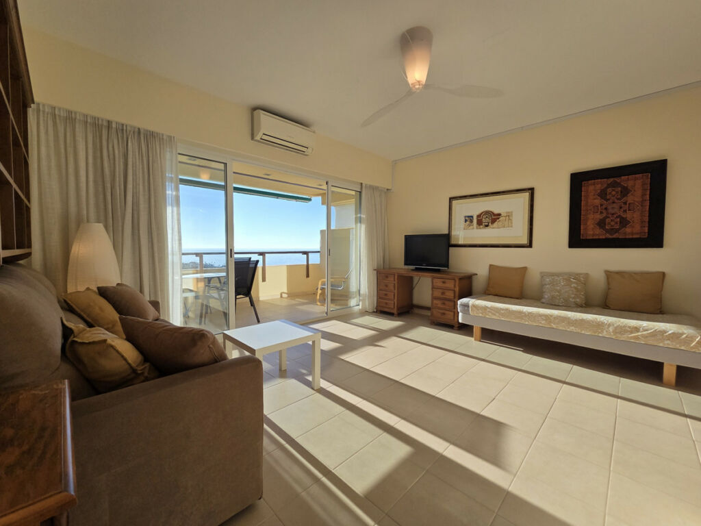 Middle Floor Studio Marbella Málaga - image 2