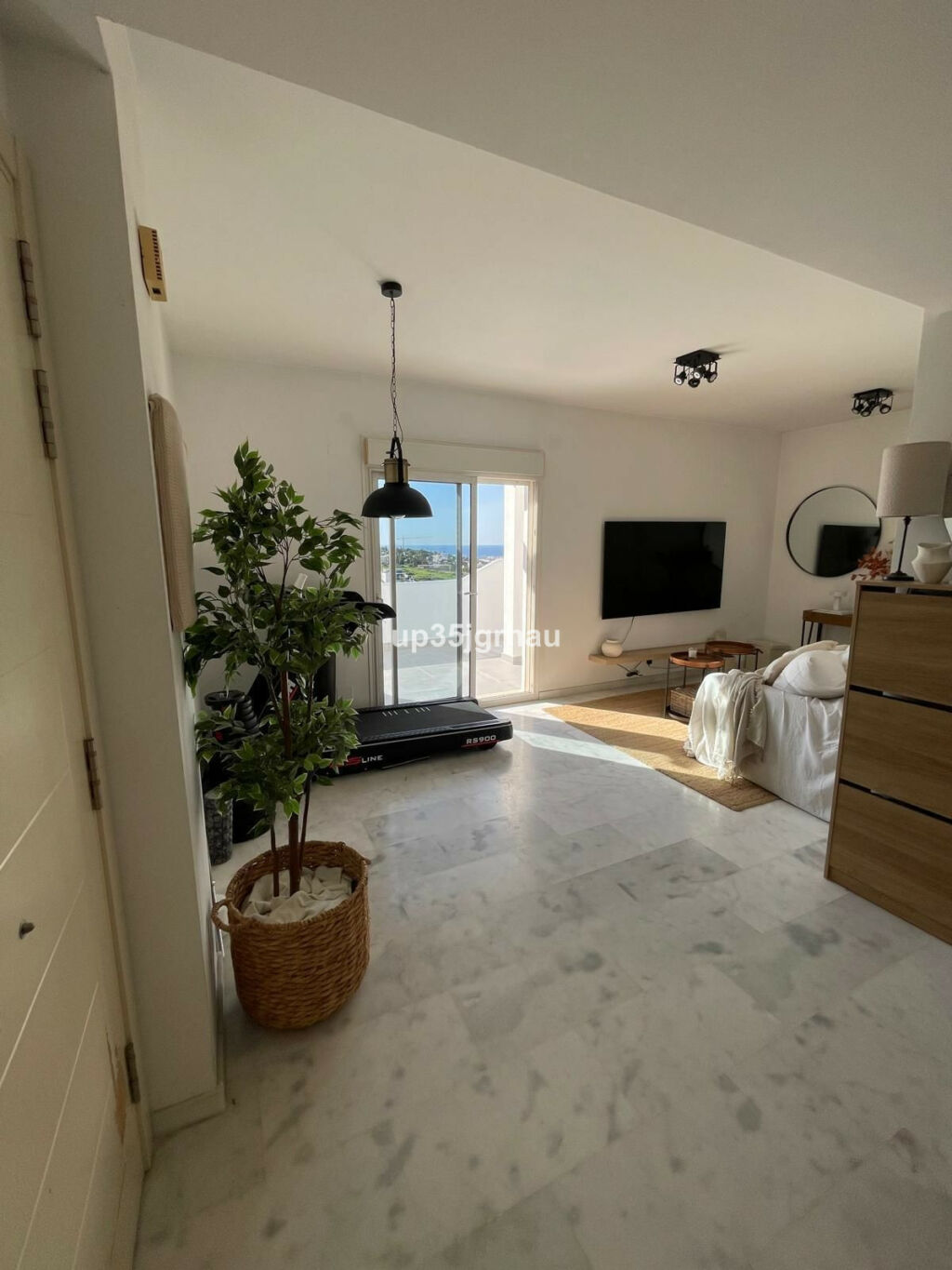 Penthouse Estepona Málaga - image 2