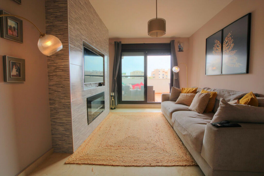 Ground Floor Apartment La Cala de Mijas Málaga - image 2