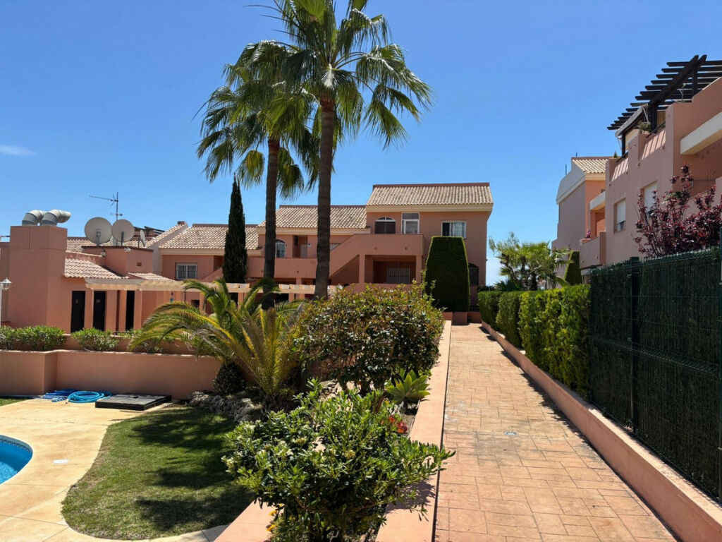 Middle Floor Apartment Riviera del Sol Málaga - image 2