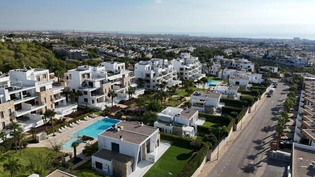 Detached Villa Los Dolses Alicante - image 2