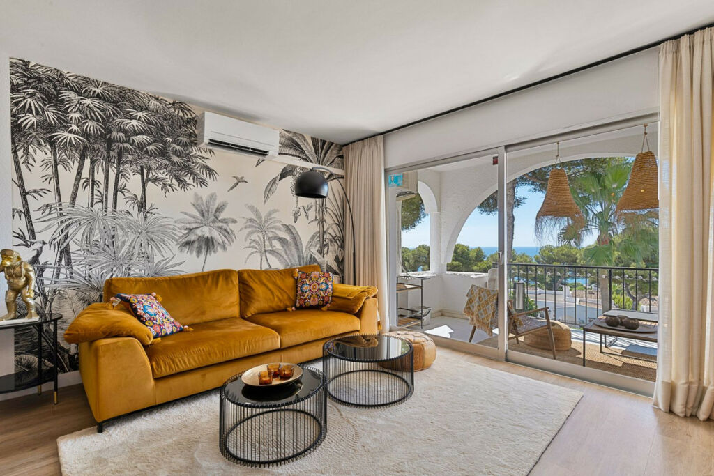 Top Floor Apartment Mijas Costa Málaga - image 2