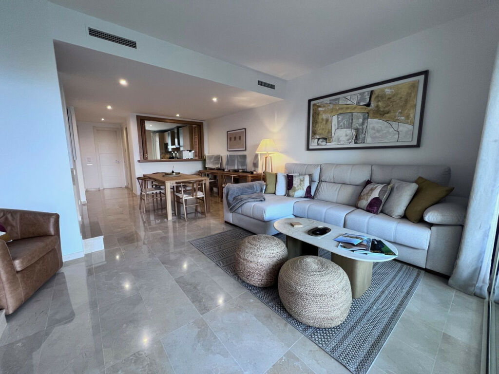 Townhouse La Cala Golf Málaga - image 2