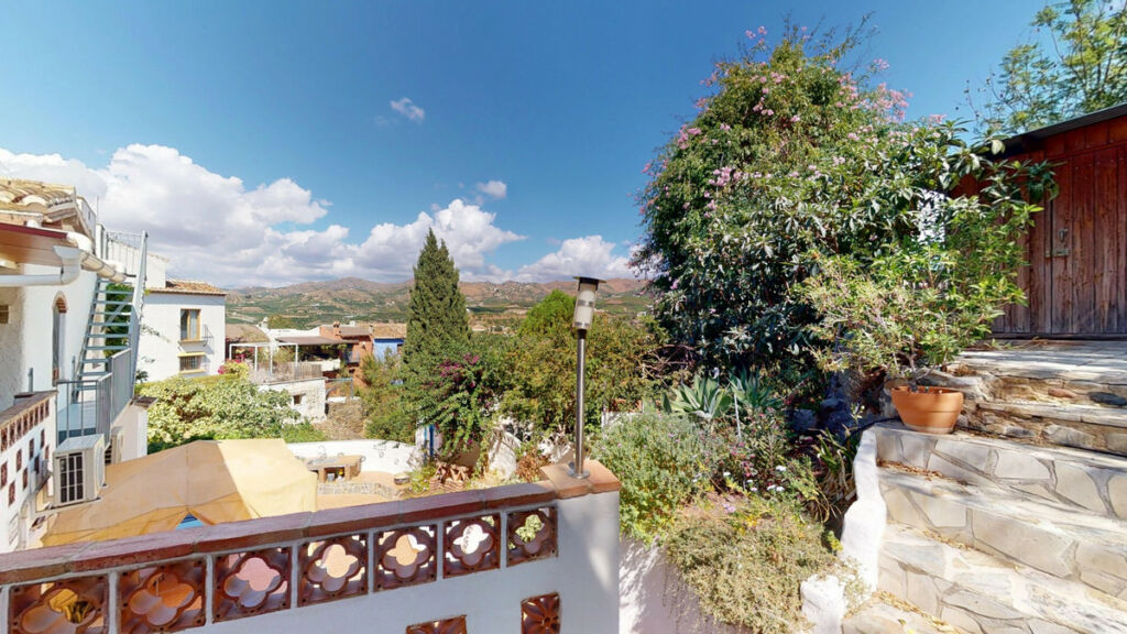 Detached Villa Vélez-Málaga Málaga - image 2