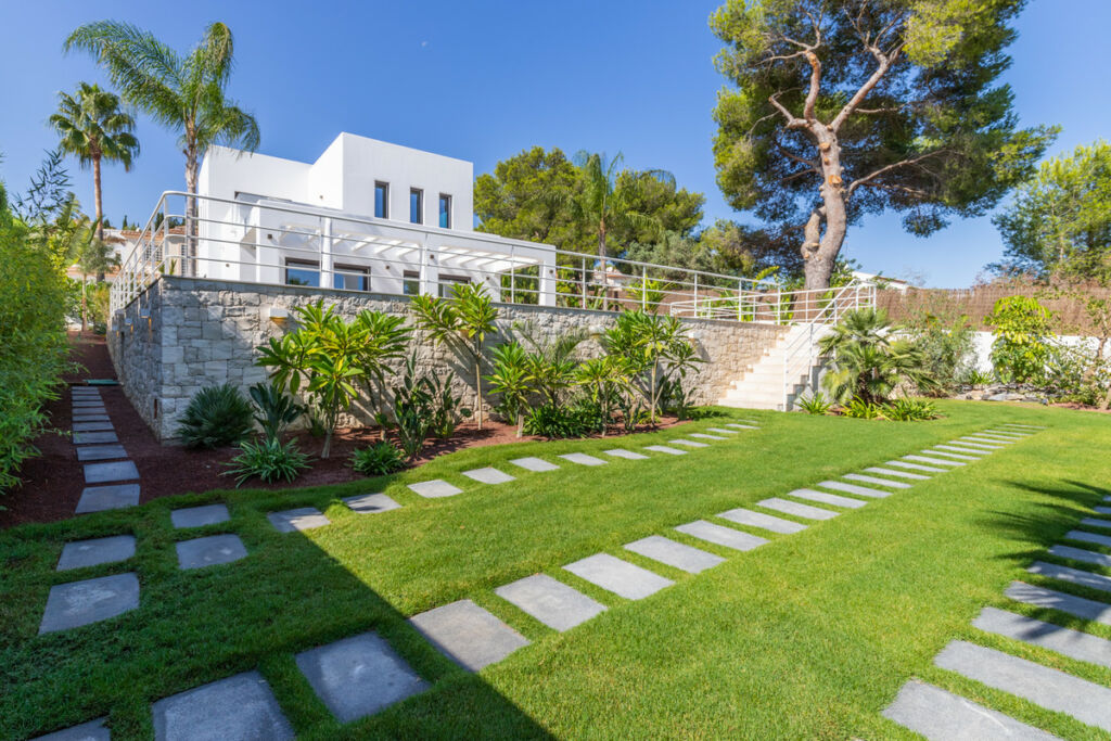 Detached Villa Javea Alicante - image 2