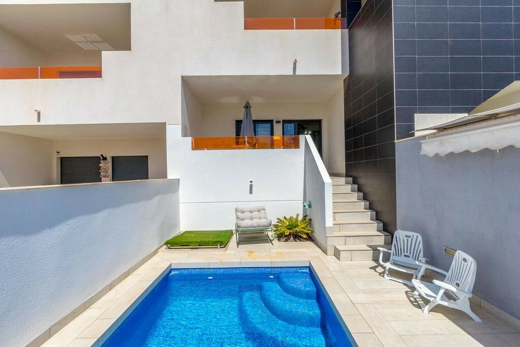 Ground Floor Apartment Los Altos Alicante - image 2