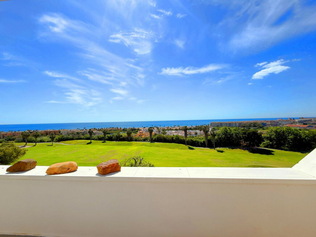 Penthouse Casares Playa Málaga - image 2