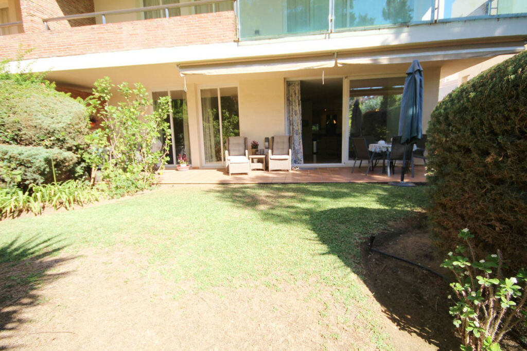 Ground Floor Apartment Riviera del Sol Málaga - image 2