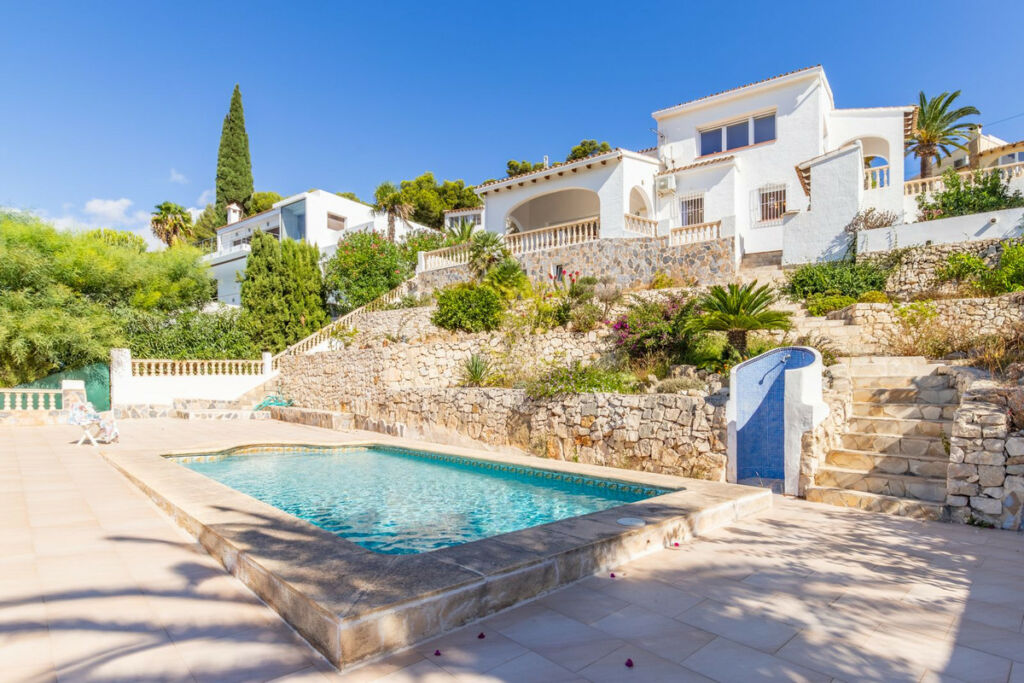 Detached Villa Moraira Alicante - image 2