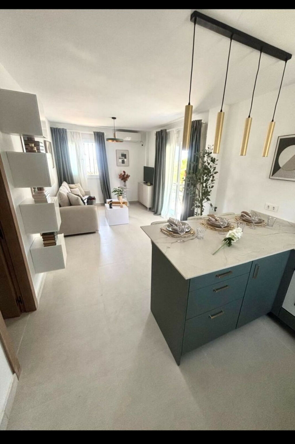 Top Floor Apartment Riviera del Sol Málaga - image 2