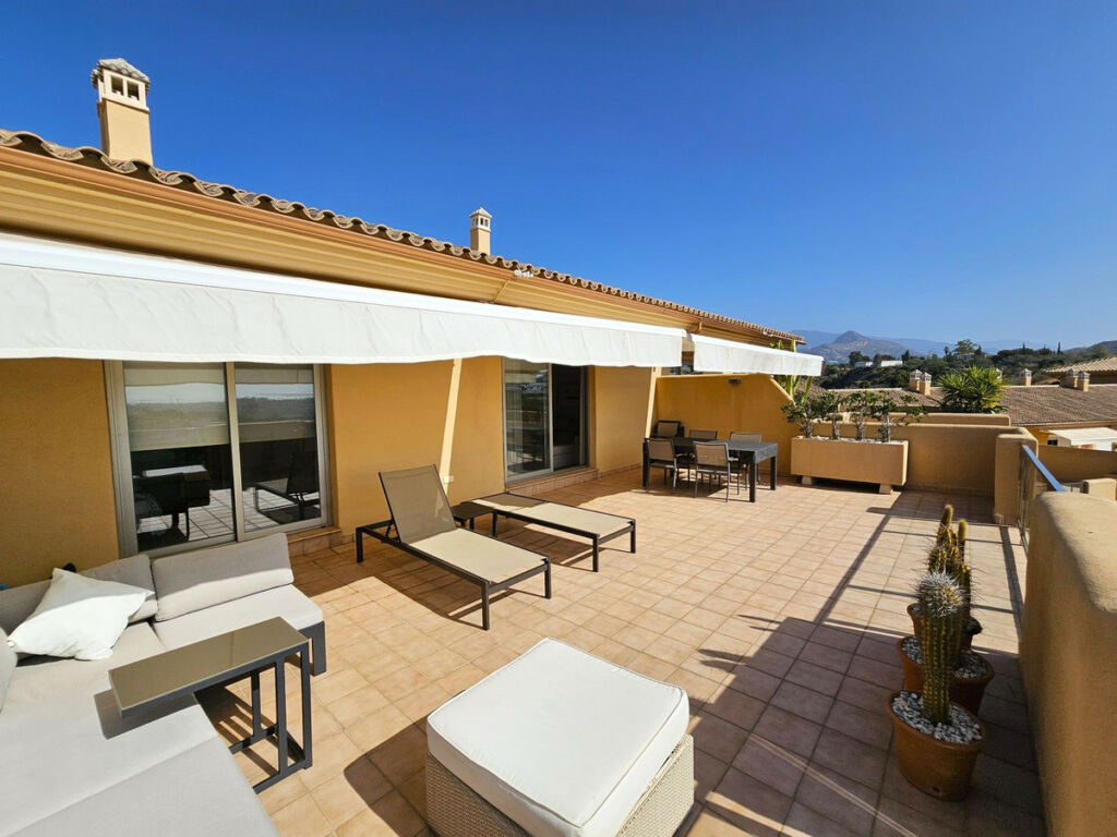 Penthouse Selwo Málaga - image 2