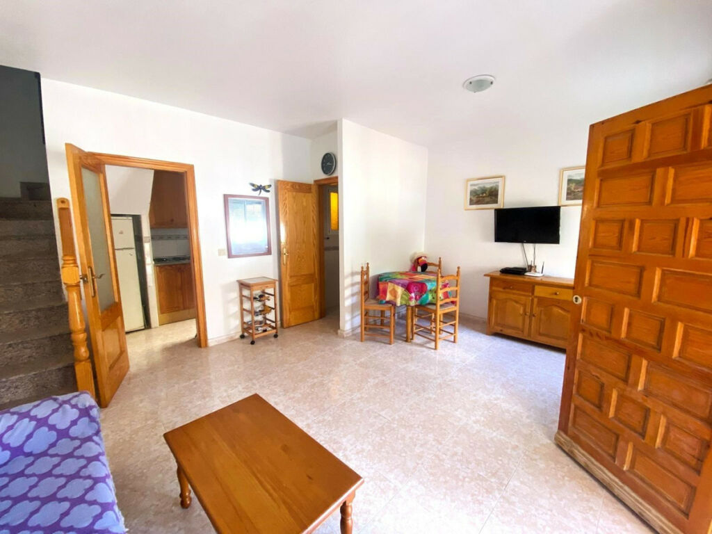 Townhouse La Siesta Alicante - image 2