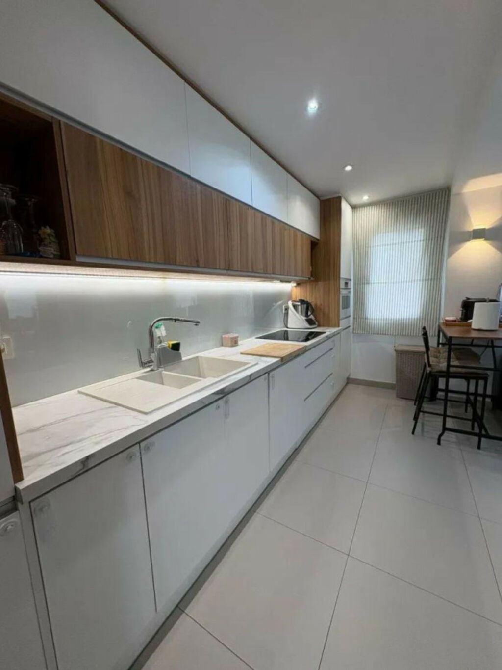 Middle Floor Apartment Marbella Málaga - image 2