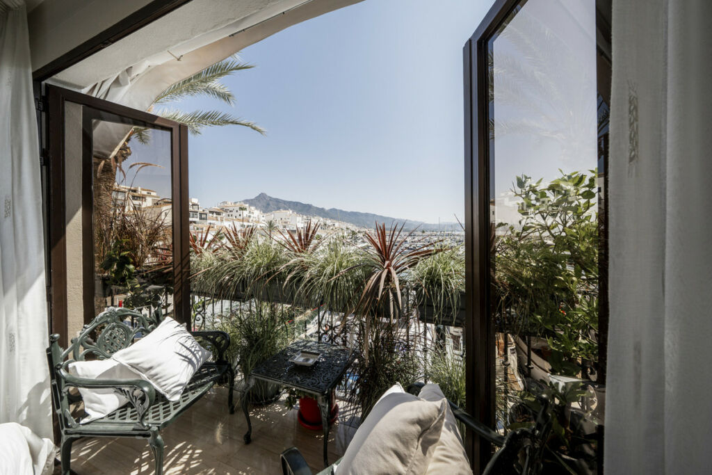 Duplex Puerto Banús Málaga - image 2