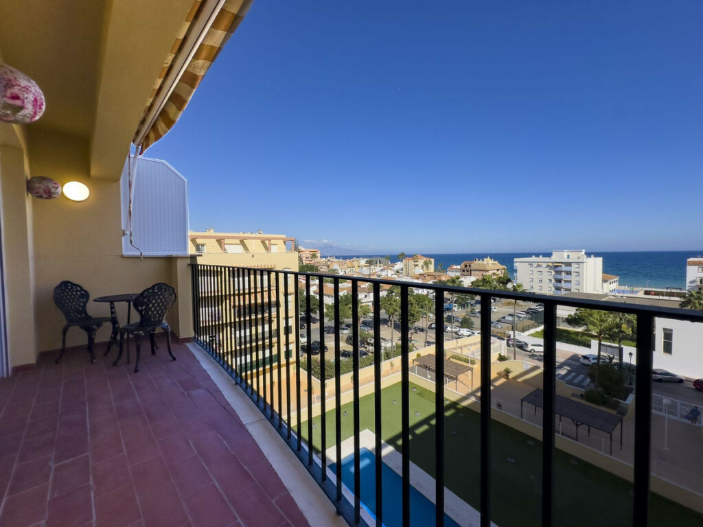 Middle Floor Apartment Manilva Málaga