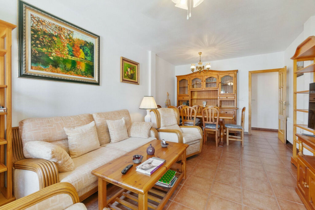 Middle Floor Apartment Campoamor Alicante - image 2
