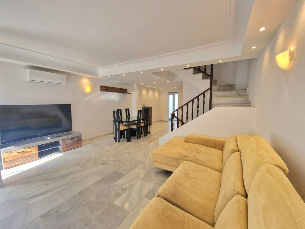 Townhouse Mijas Málaga - image 2
