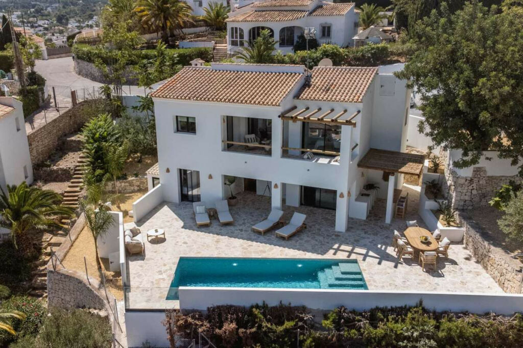 Detached Villa Javea Alicante - image 2