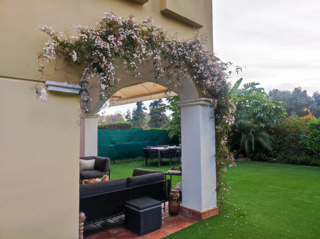 Townhouse Marbella Málaga - image 2