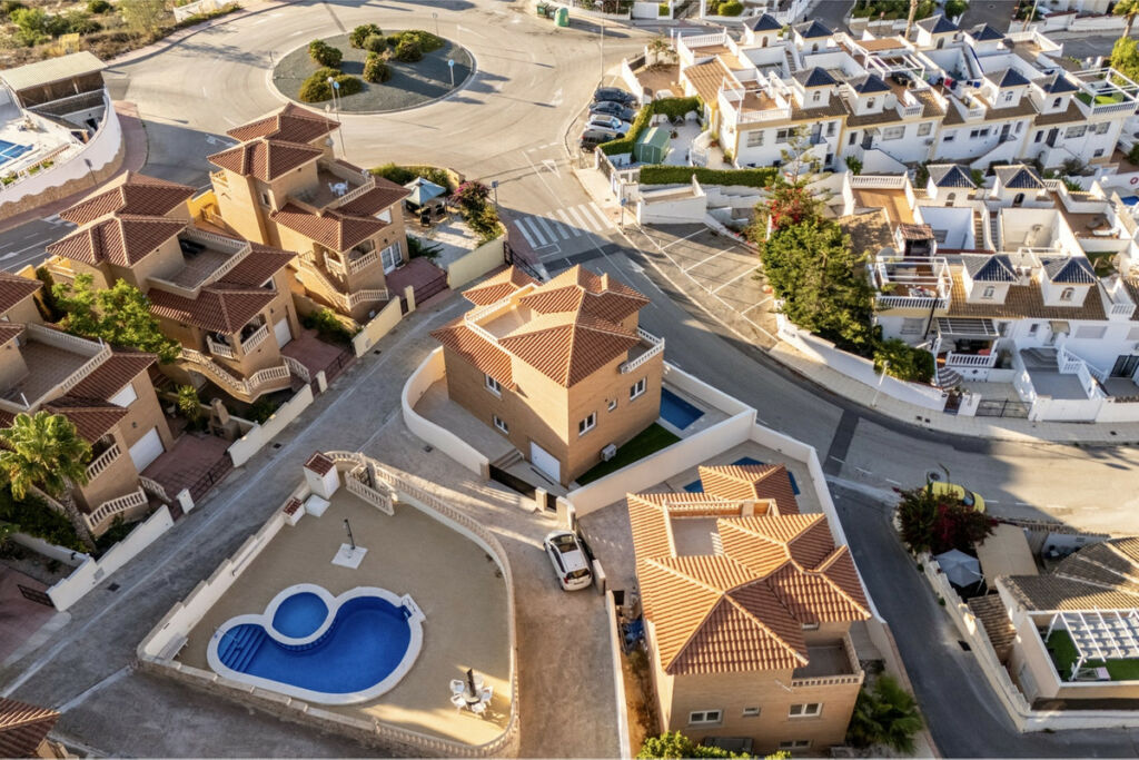 Detached Villa Rojales Alicante - image 2