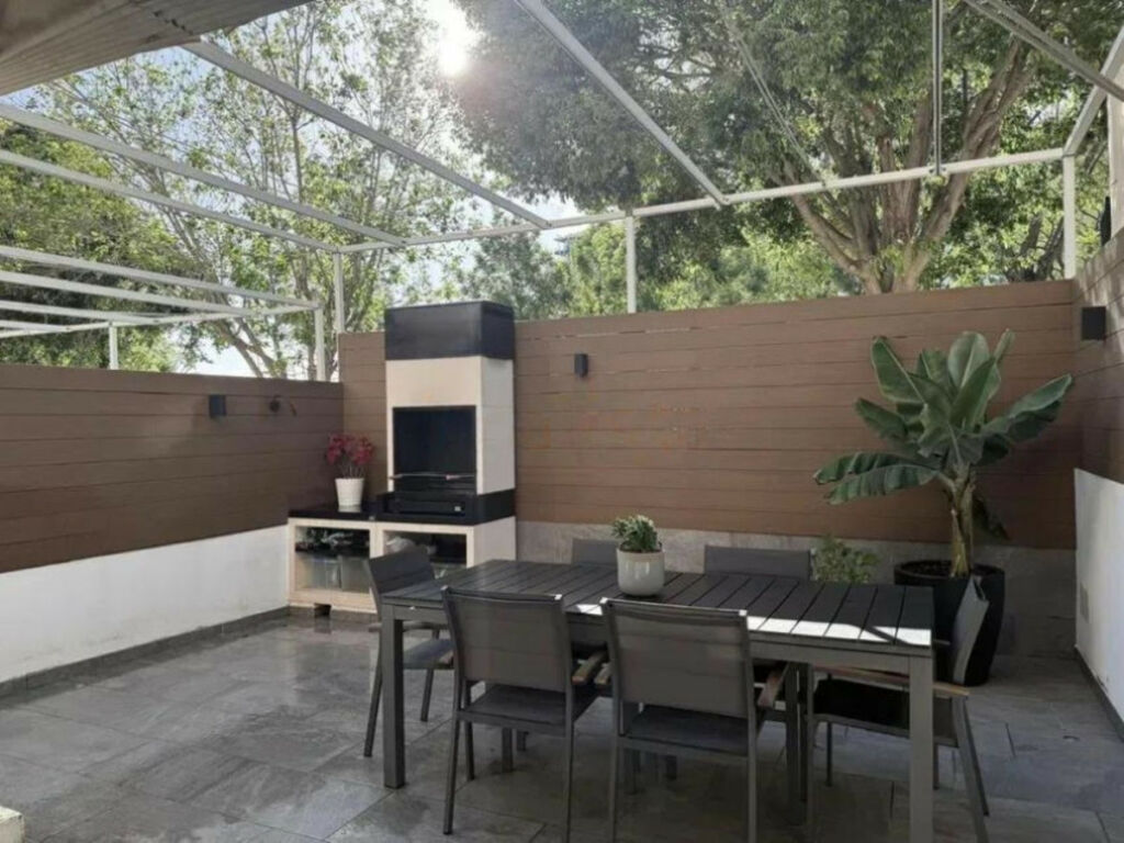Townhouse Marbella Málaga - image 2