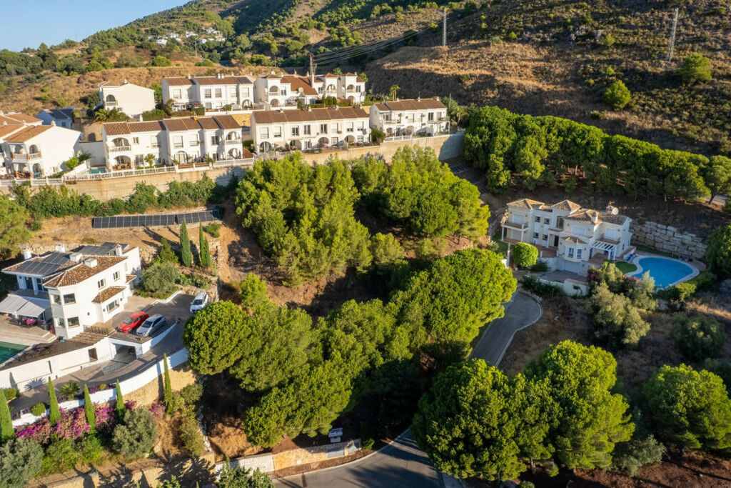 Residential Plot Mijas Málaga - image 2