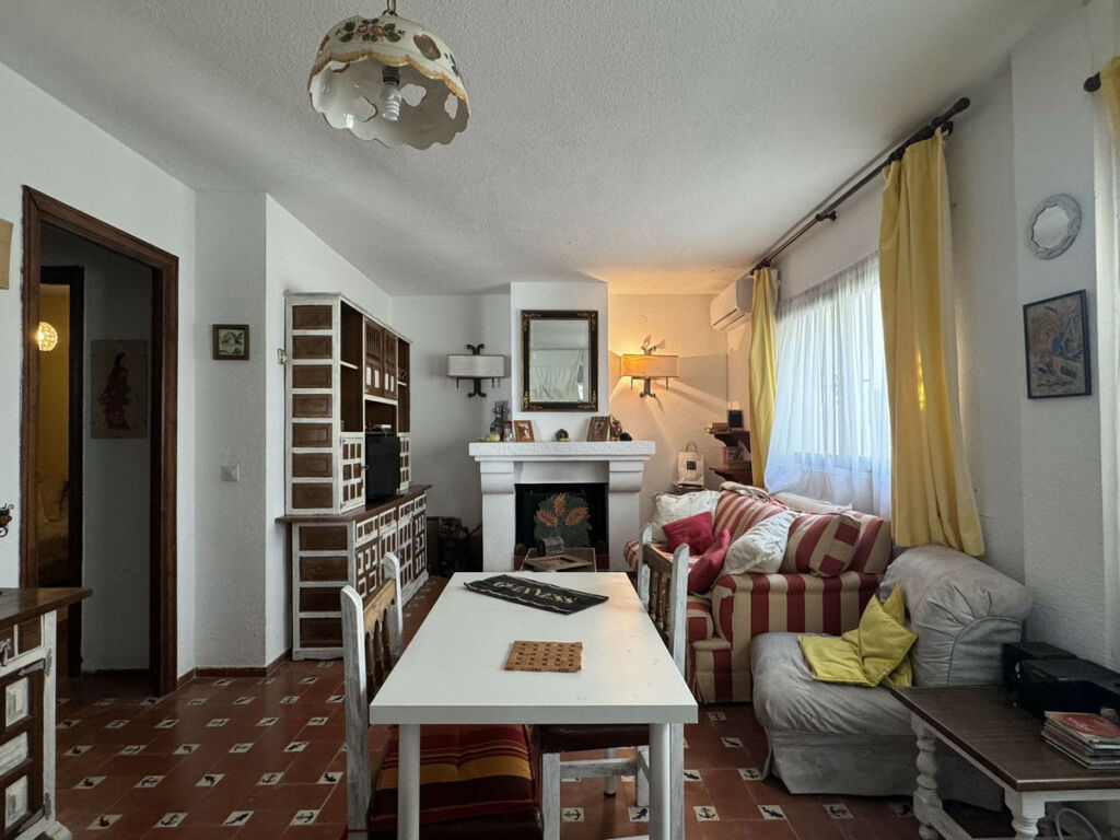 Ground Floor Apartment San Luis de Sabinillas Málaga - image 2