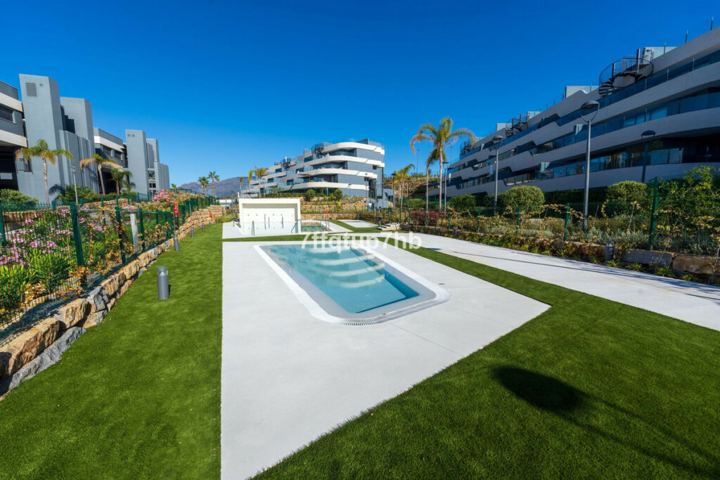 Ground Floor Apartment Estepona Málaga - image 20