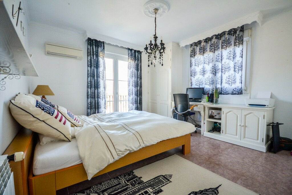 Detached Villa Estepona Málaga - image 20