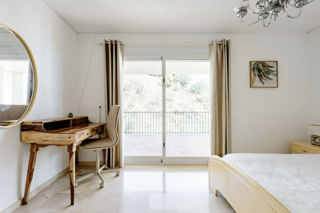 Detached Villa Valtocado Málaga - image 20