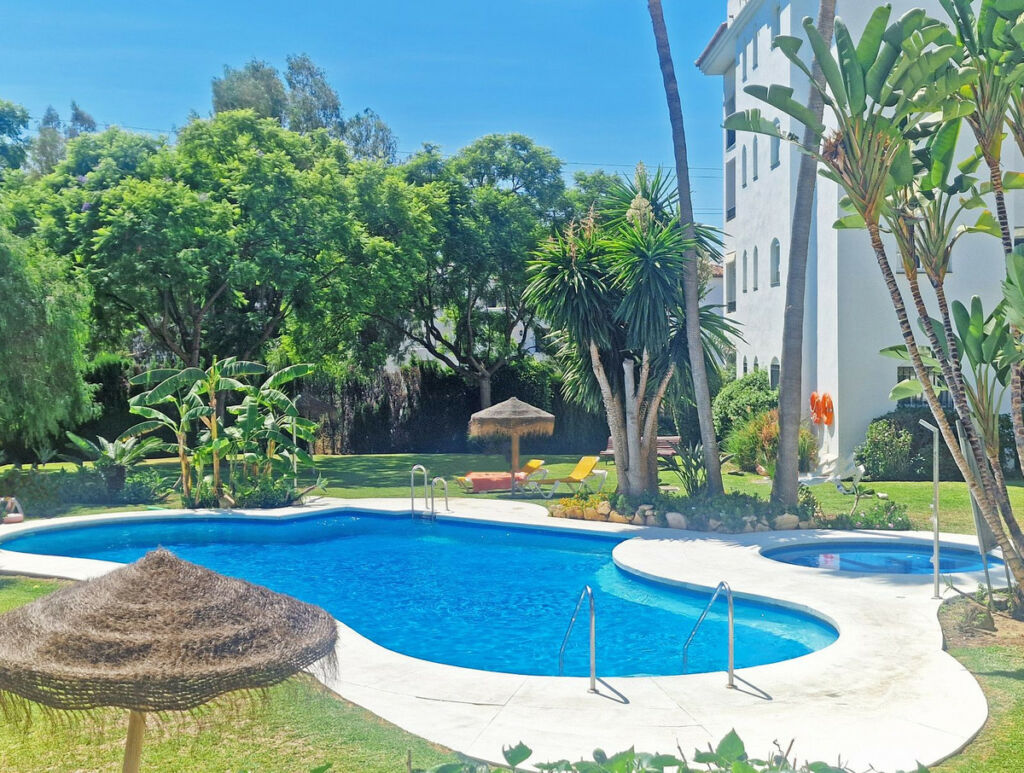 Ground Floor Apartment Calahonda Málaga - image 20