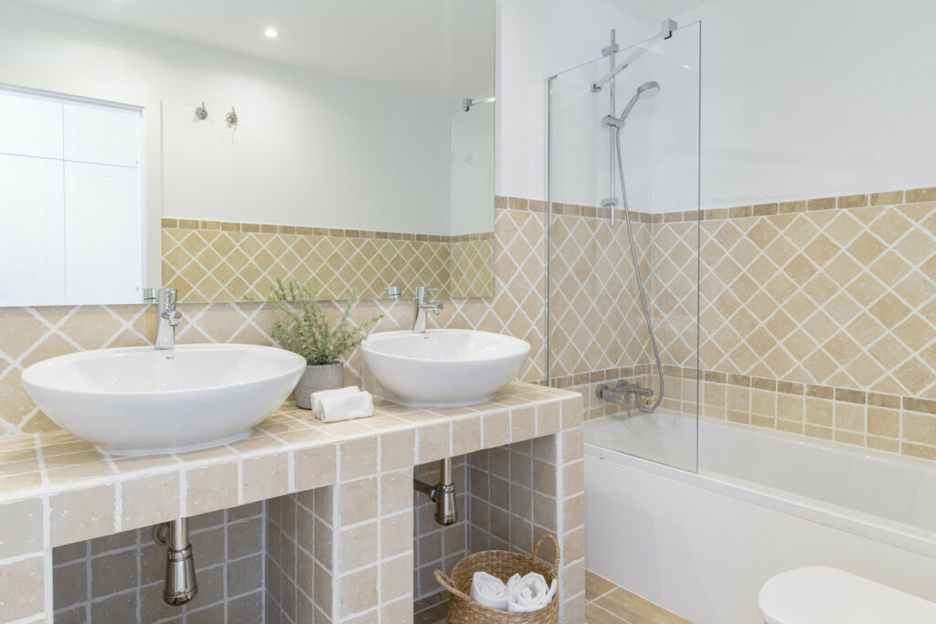 Middle Floor Apartment Estepona Málaga - image 20