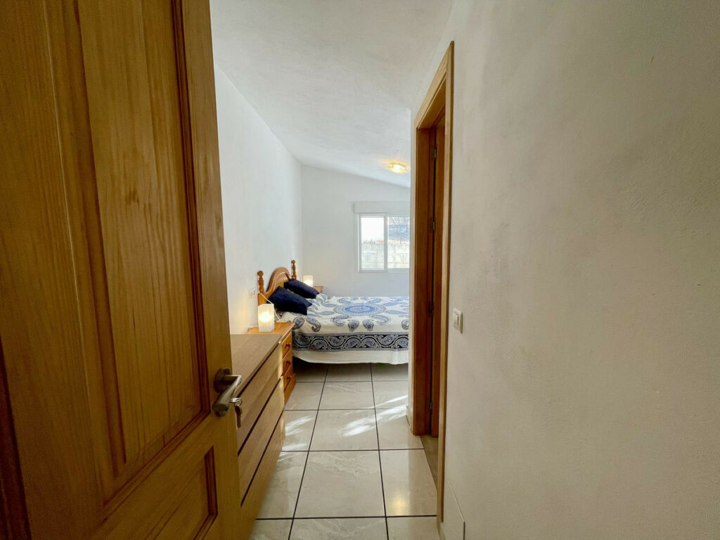 Semi-Detached House Cútar Málaga - image 20