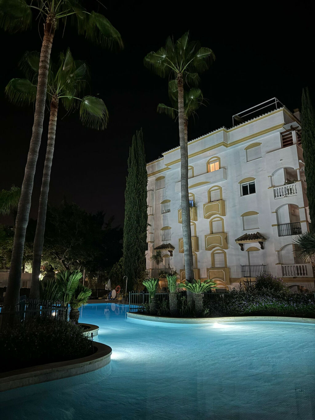 Ground Floor Apartment The Golden Mile Málaga - image 20
